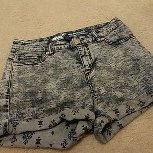 High Rise Jean Shorts (Tribal pattern)